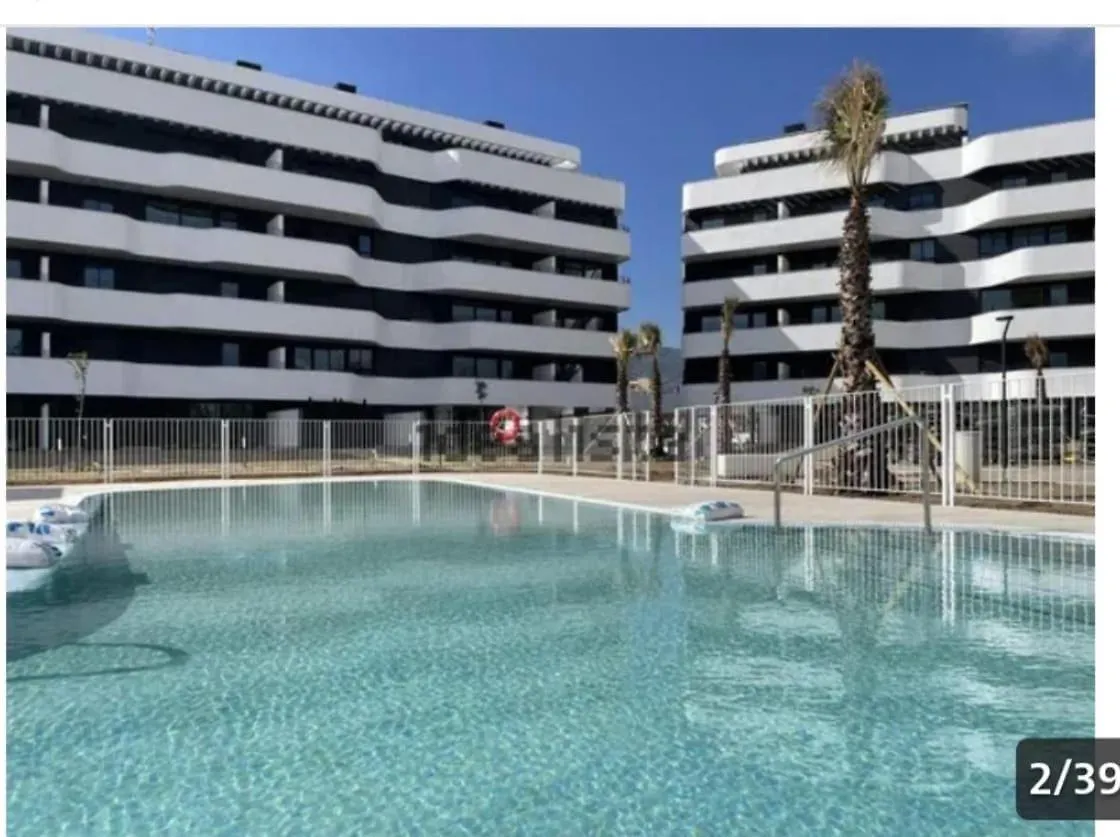 טורמולינוס Luxury Apartment In Playa De Los Alamos