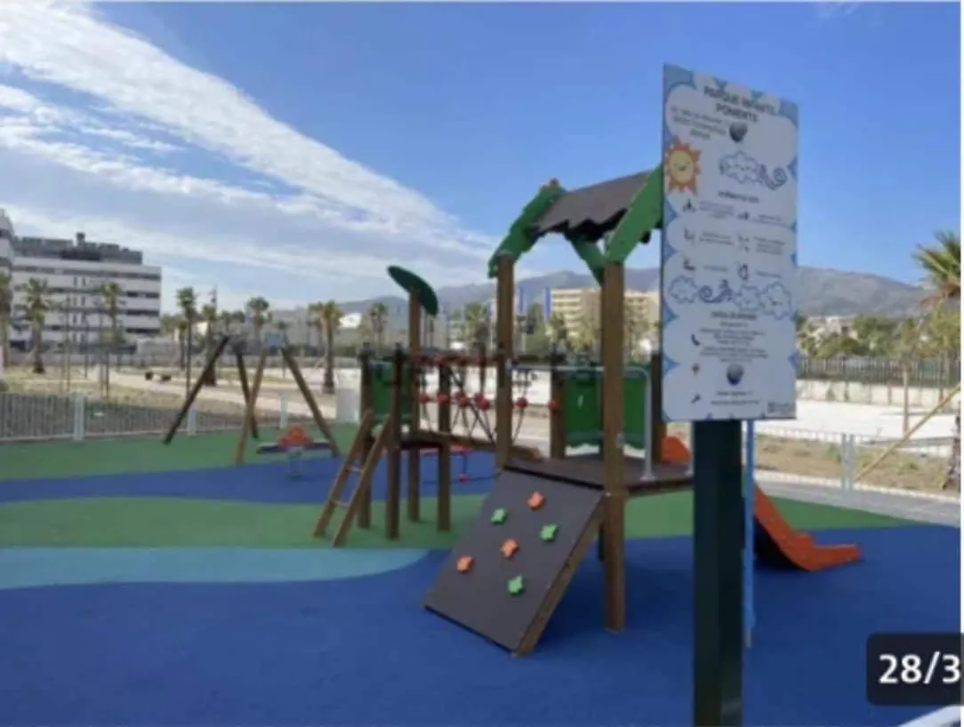 טורמולינוס Luxury Apartment In Playa De Los Alamos